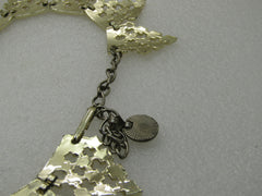 Vintage Pointed Wreath Necklace, Diamond Pattern, 16", Gold Tone, 1960's