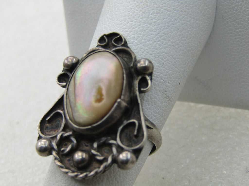 Vintage Sterling Southwestern MOP Ring, Sz. 6, Scrolled