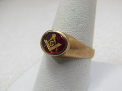 10kt Oval Masonic Ruby Ring, Sz. 10, 1940's-1960's, Signet