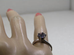 10kt Purple Sapphire Solitaire Ring, 1.15 CTW, Sz. 5.5