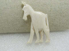 Carved Horse Pendant/Bead White, 2" by 1.25"