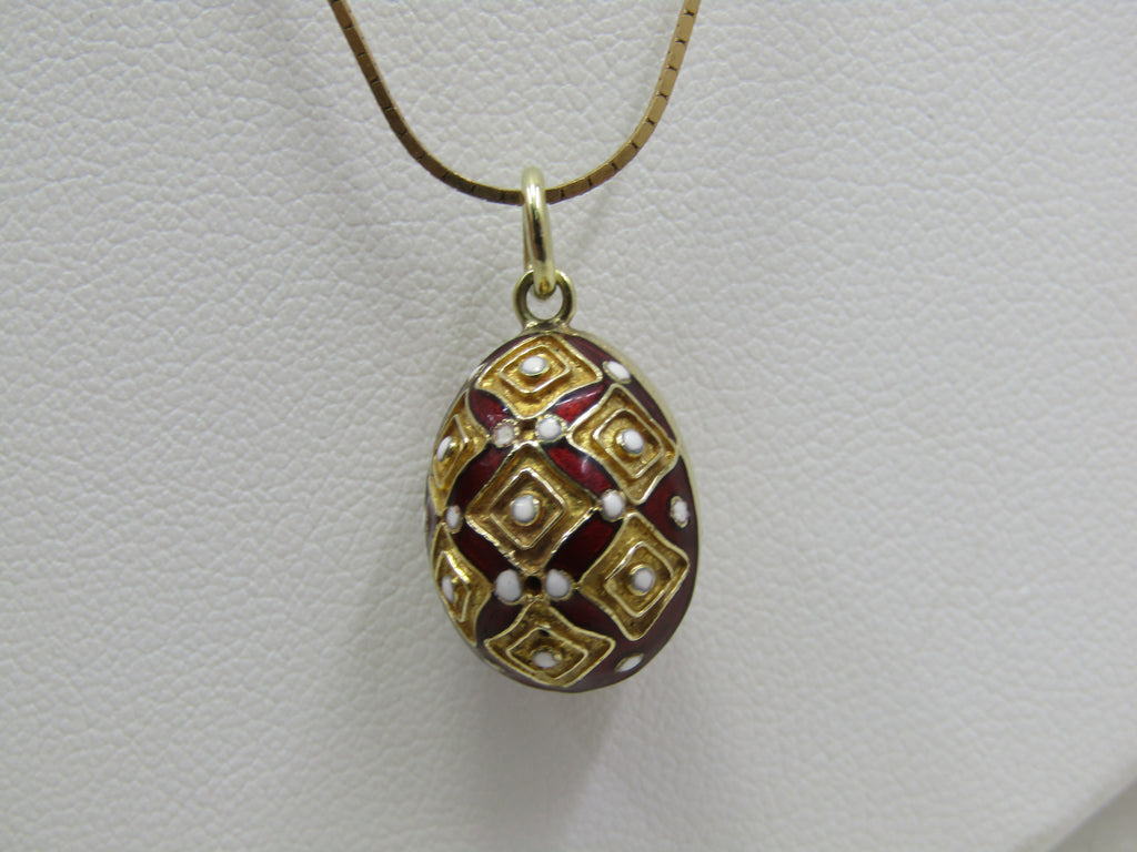 Vintage 14kt Gold Red White Guilloche Egg Necklace, 16"