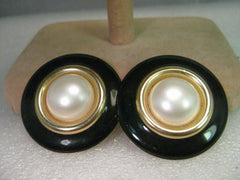 Vintage Shoe Clips, Black Enamel & Faux Pearl, Round, Tiered