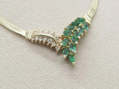 14kt Emerald & Diamond V Necklace, Herringbone, 15", 7.39 gr. Signed Vierj with Star