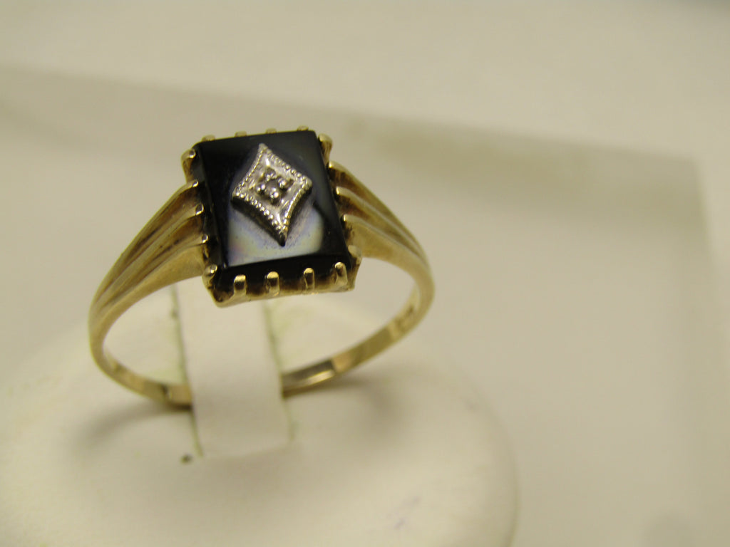 Vintage 10kt Onyx &amp; Diamond Ring, Sz. 12, 1960's-1970's