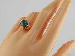 Vintage 10kt Blue Topaz Diamond Ring, Sz. 9, 1980's, 3.06 grams.