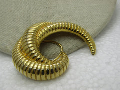 Vintage Curved Scarf Clip, Gold Tone, 1980's.  2.25"