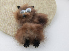 Vintage Brown Cat/Mink Brooch, 1960's-1970's, 3" by 20"