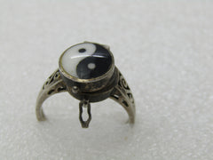 Vintage Sterling Yin Yang Poison Ring, Unisex, Sz. 9.5, 1960's-1980's - BOHO