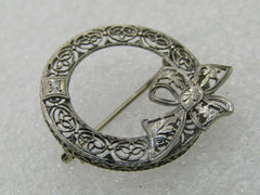 Early 1900's 14kt Filigree Diamond Brooch, Circle with Bow, 1"