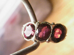 Vintage Ring,  14kt  Victorian Yellow Gold Triple Garnet Ring, Engraved Band, sz. 9.5, 5.04 gr.