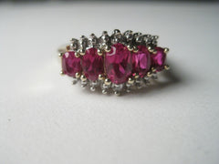 Vintage 10kt Gold, 5 Ruby/Spinel Stones, Oval Cut, Diamond Ring, sz. 7.5 - GREAT