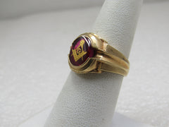 10kt Masonic Created Ruby Ring, Sz. 7 , weight is appx. 4.87 gr