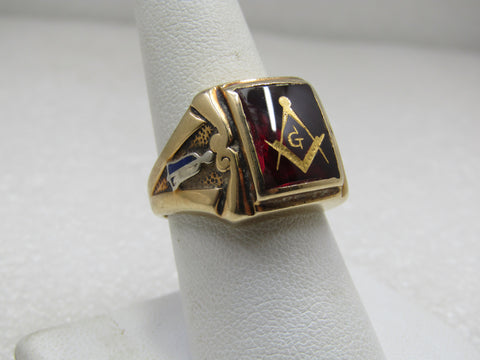 Vintage 10kt  Ruby Masonic Ring, Sz. 8, Two-Tone. Signed Crose, Mid-Century