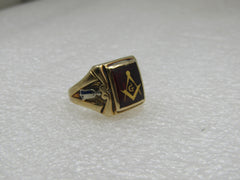 Vintage 10kt  Ruby Masonic Ring, Sz. 8, Two-Tone. Signed Crose, Mid-Century