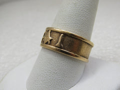 Vintage 14kt Masonic Symbol 8.5mm Ring, Sz. 11, Repousse