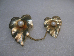 Vintage Double Leaf w/Chain Brooch/Sweater Guard, Sarah Coventry, late 1950's, Convertible,  Faux Pearl
