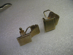 Cuff Links, Vintage, Goldtone, 1970's, Connected Woven Accent, Engraveable