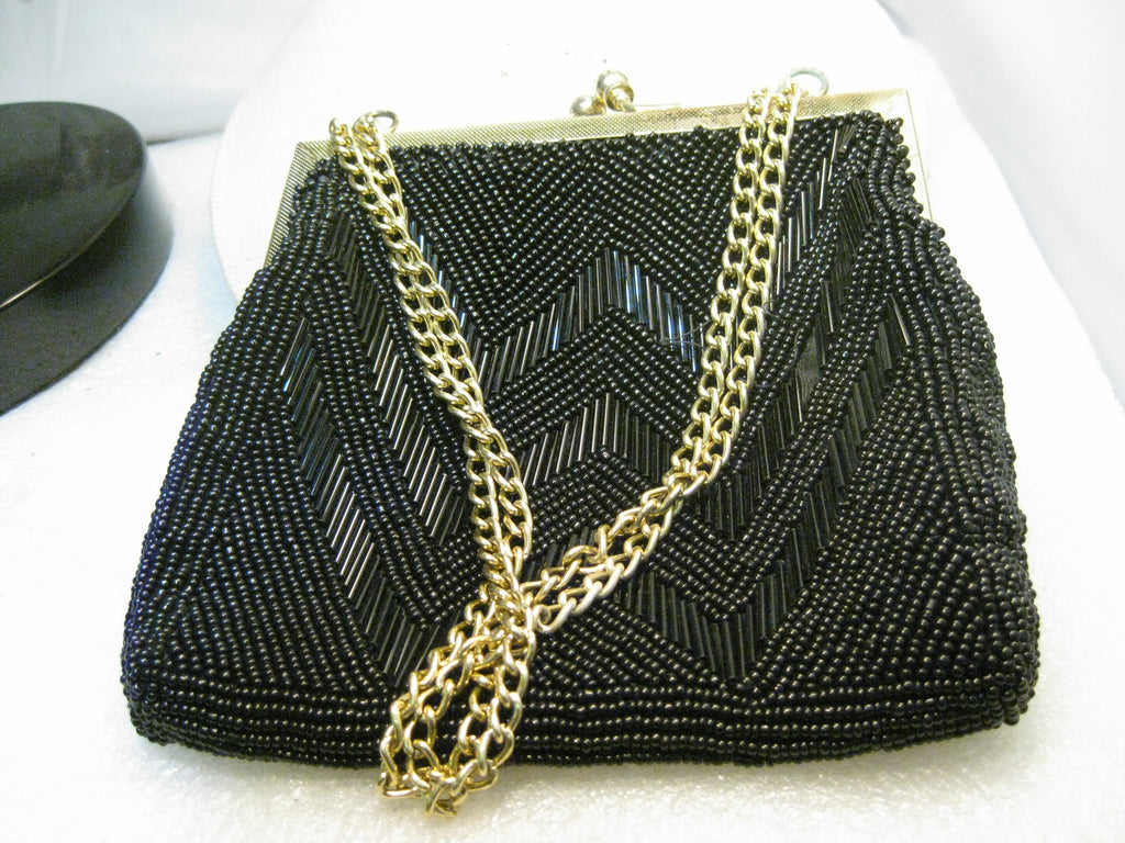 la regale black beaded purse