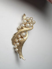 Vintage Gold Tone & Faux Pearl BSK Brooch, Rhinestone Accent, 2.5"