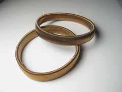 Vintage Gold tone Pair of Sleeve Holder Stretchy Bracelets, 1/2" wide
