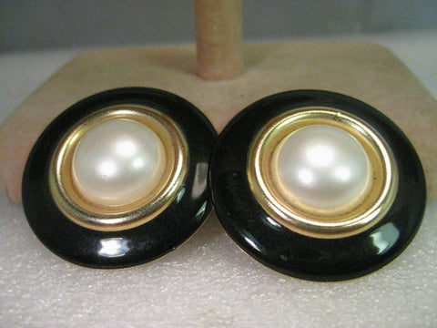 Vintage Shoe Clips, Black Enamel & Faux Pearl, Round, Tiered