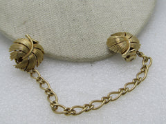 Vintage Trifari Leaf Sweater Clips with Chain, 7", 1960's, Gold Tone