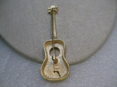 Vintage Guitar Brooch signed JJ, Rare, with string, 3", Gold Tone, Brushed