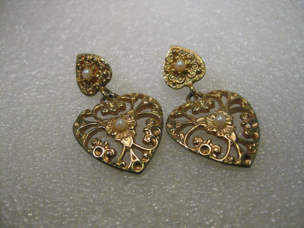 Dangle gold tone hearth cc earrings handmade 0303231 – Diagra