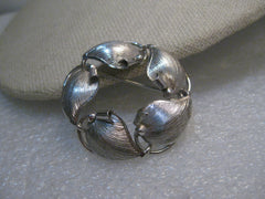 Vintage Sterling Silver Leaf Brooch, Circle, signed TK, 1960's, 5.67 grams, 1.5"