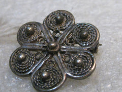 Vintage Sterling Filigree Brooch, 1", 4.22 grams, 1960's, Mid-Eastern/India