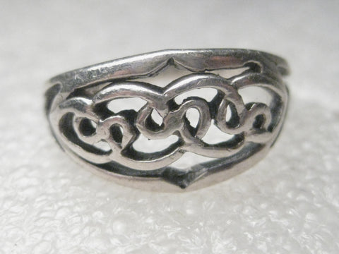 Vintage Sterling SIlver Celtic Style Cut-Out Ring, sz. 7.5, 3.80 gr.