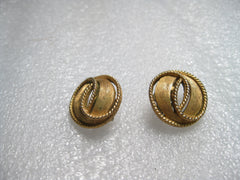 Vintage Trifari 1950's Round Goldtone Clip Open Button Earrings